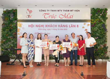 TRAO THƯỞNG CHO KHÁCH HÀNG TẠI HNKHL8